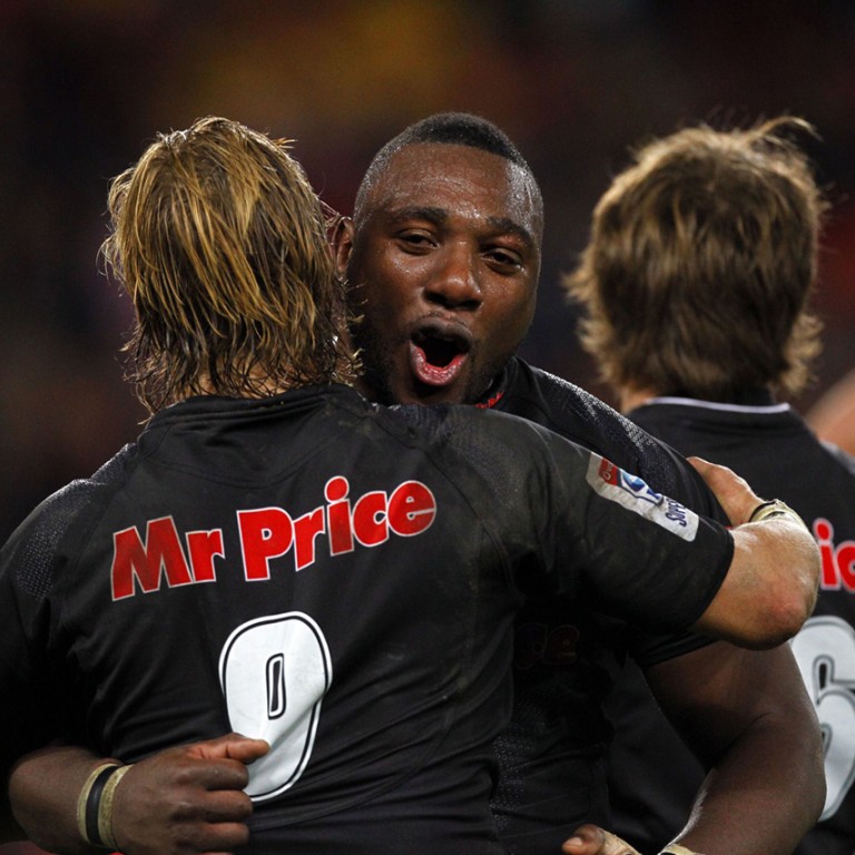 Sharks Easily Handle Bulls In Durban Dust Up South China Morning