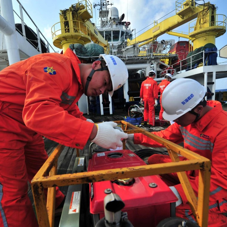 Largest ever Chinese rescue fleet to join search for Malaysia Airlines ...