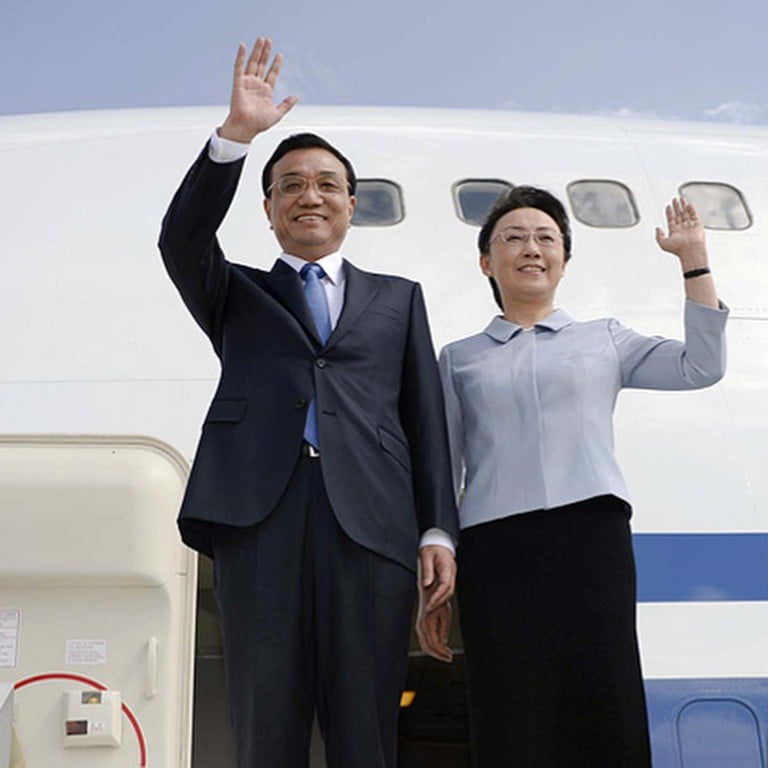 Chinese Premier Li Keqiang takes wife on state visit for first time Chinese Premier Li Keqiang takes wife on state visit for first time
