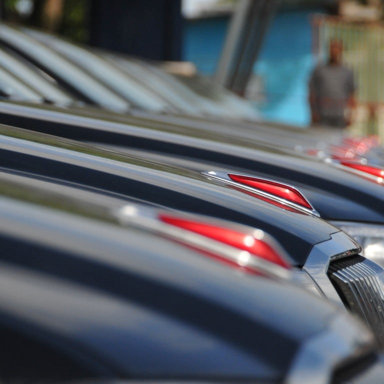Foreign Car Brands >> Domestic Car Brand Hongqi Sells 1 000 Cars To Chinese Foreign Car Brands >> Domestic Car Brand Hongqi Sells 1 000 Cars To Chinese
