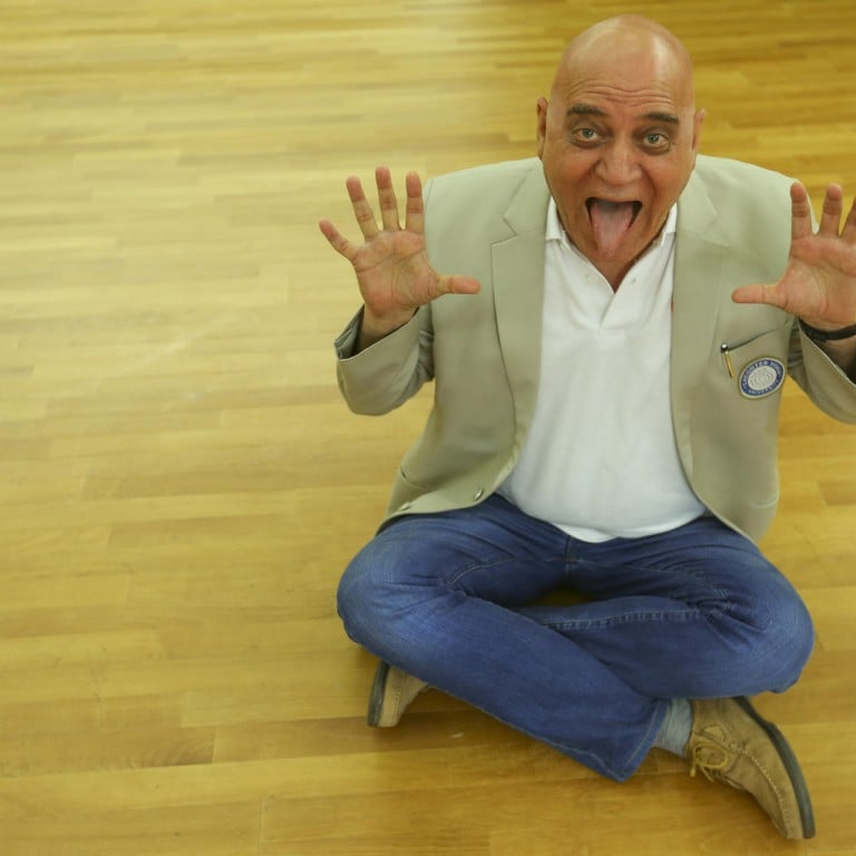 Laughter Yoga founder spreads his message to stressed-out ...