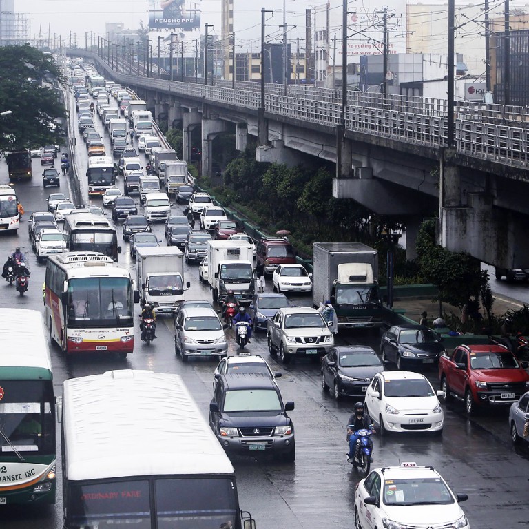 ‘Hand of God’ untangles Philippine traffic mess as cardinal single ...