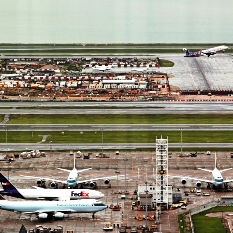 Hk third runway expansion in the economists point of view essay 06 image