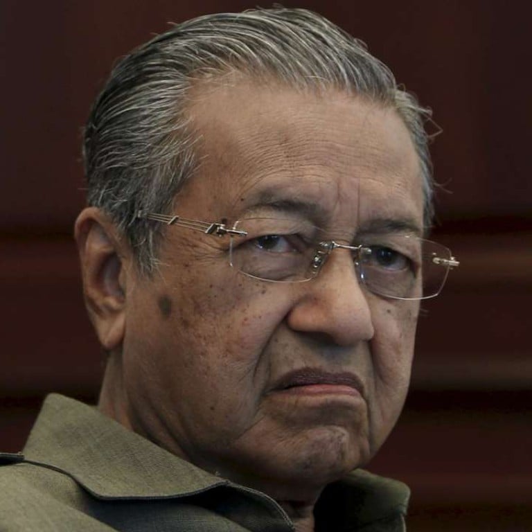 Former Malaysian PM Mahathir Mohamad Faces Four New Probes After ...