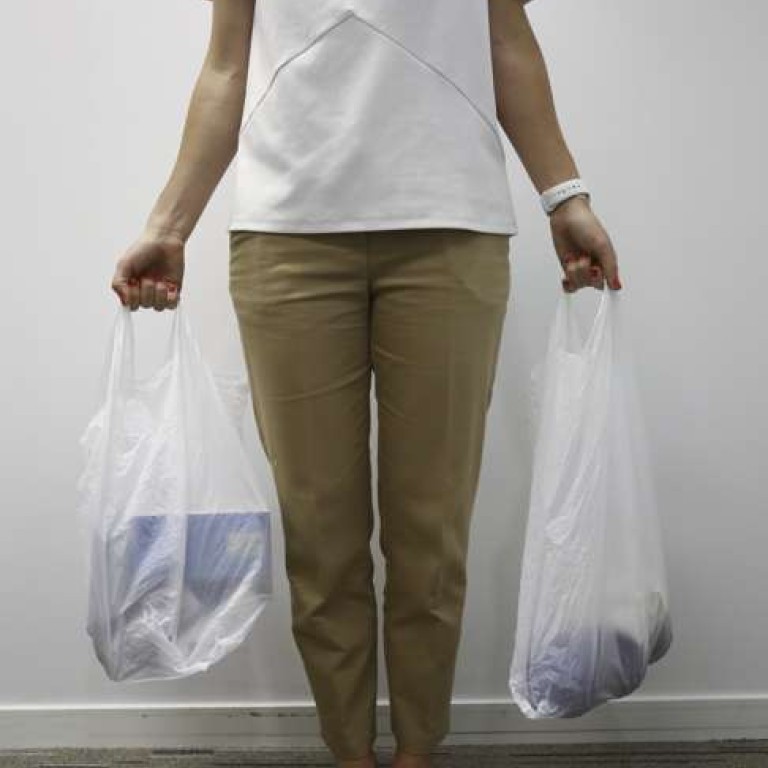 Hong Kong Physio S Advice On How To Carry Bags And Loads Correctly To Avoid Injury South China Morning Post