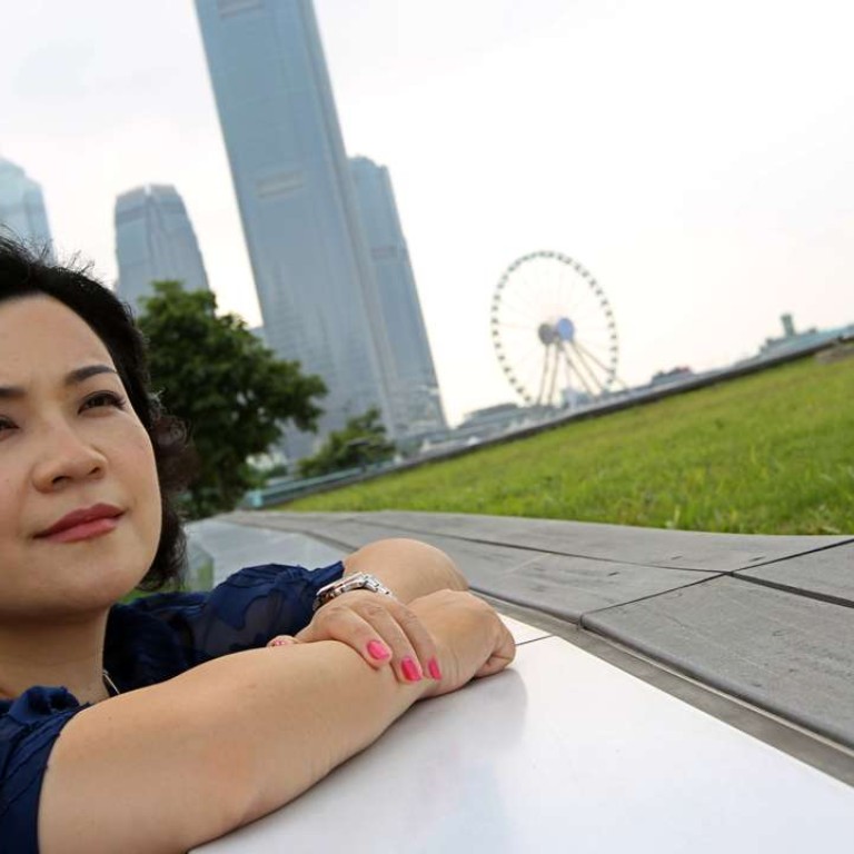 No Payrise Since 1998 Hong Kong Based Flight Attendants Threaten