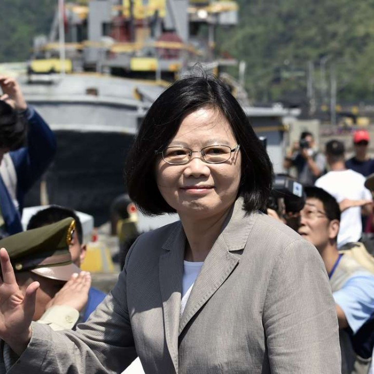 Taiwan S President Leaves On First Official Trip Overseas To Visit