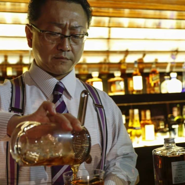 Get Wallpaper Hong Kong S Japanese Bartenders Talk About Ice And The Hard Shake For iPhone Free