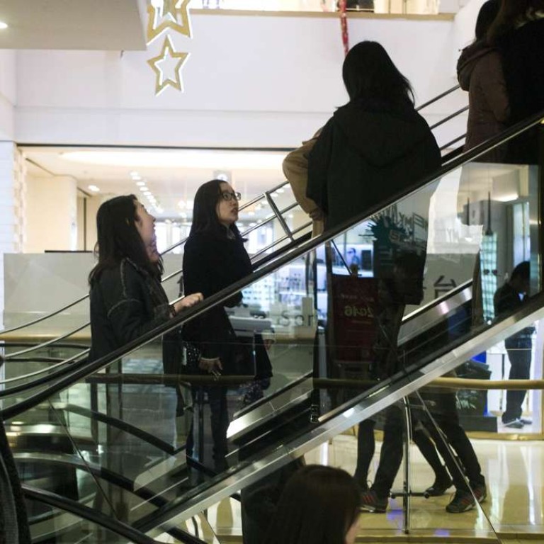 Uk Retailer Marks Spencer Withdraws From Mainland China Market