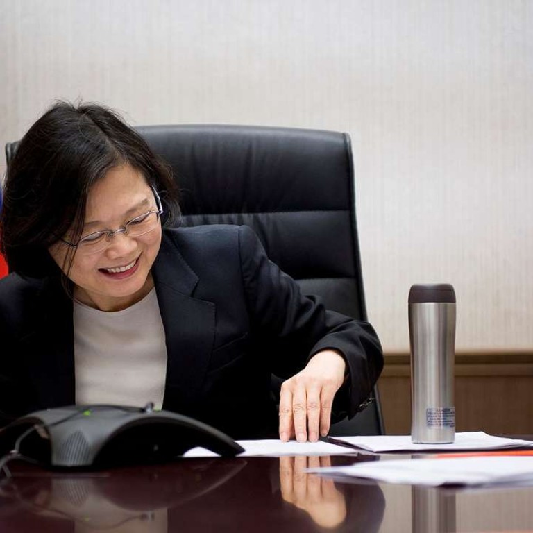 Taiwan S Tsai Ing Wen Initiated Phone Call With Donald Trump Says