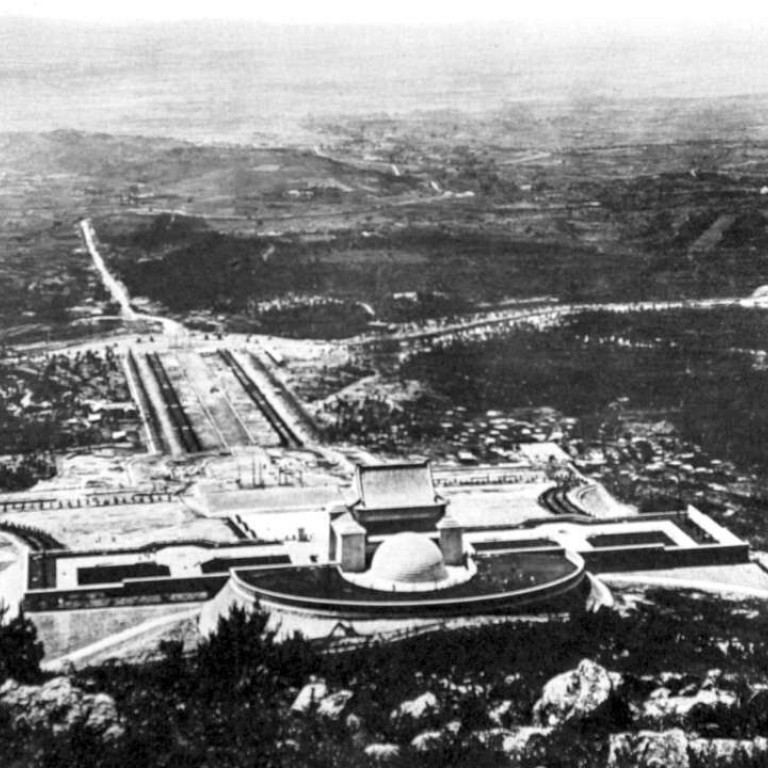 The Day Sun Yat Sen Died Leaving China Like The Play - 