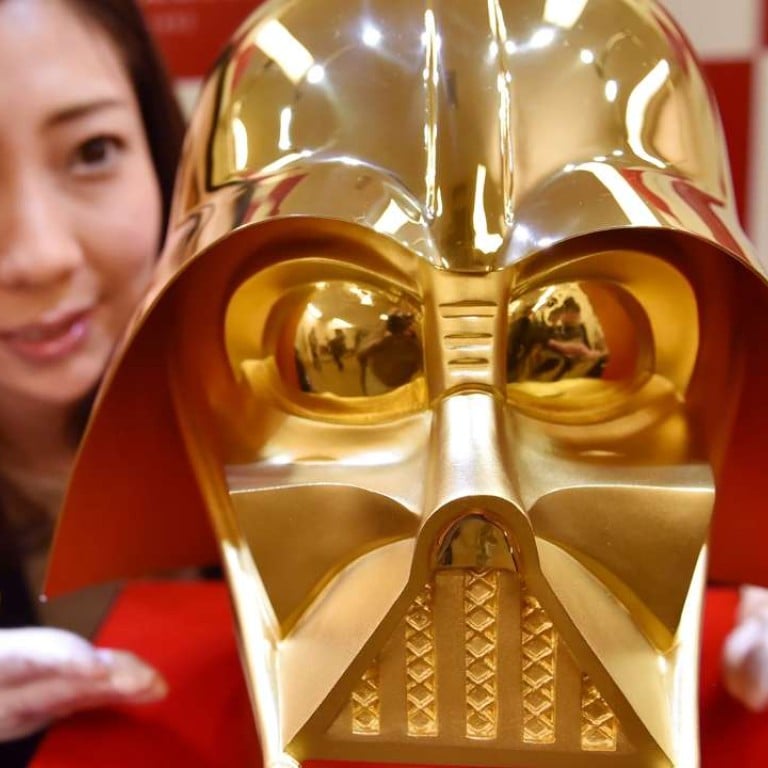 Yes This Is A Pure Gold Replica Of Darth Vader S Mask You Pure Gold Replica Of Darth Vader S Mask