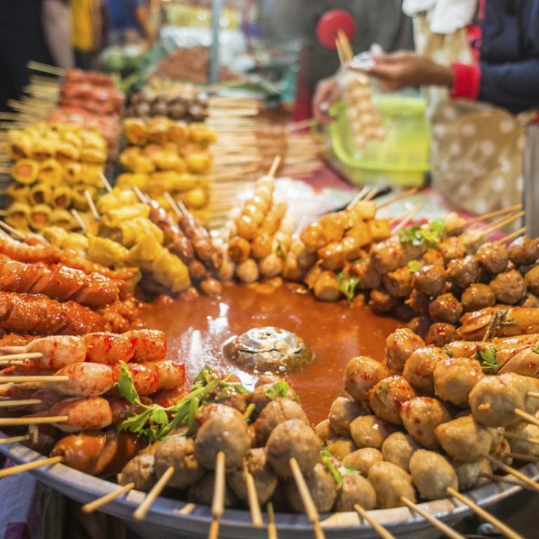 Bangkok street food vendors' removal sparks debate about ...