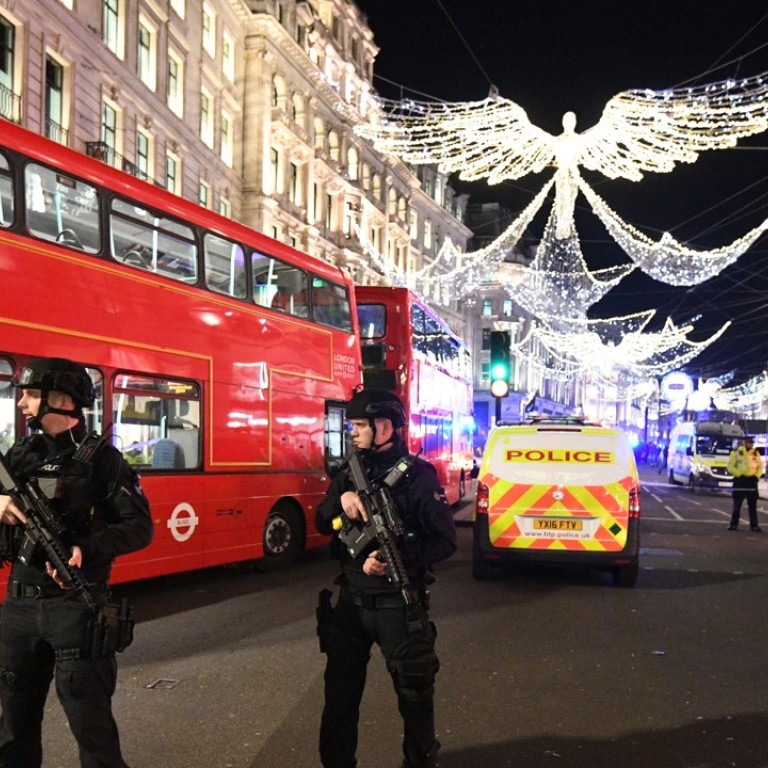 It Was A Nightmare Panic Engulfs London S Oxford Street After