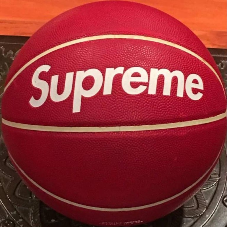 Supreme x spalding basketball clearance