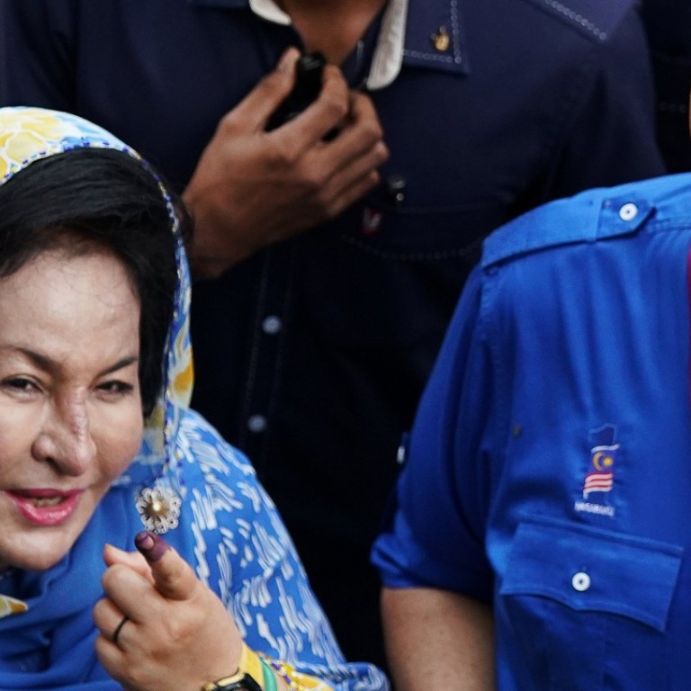From Malaysia S First Lady To Bag Lady Why Rosmah Mansor S