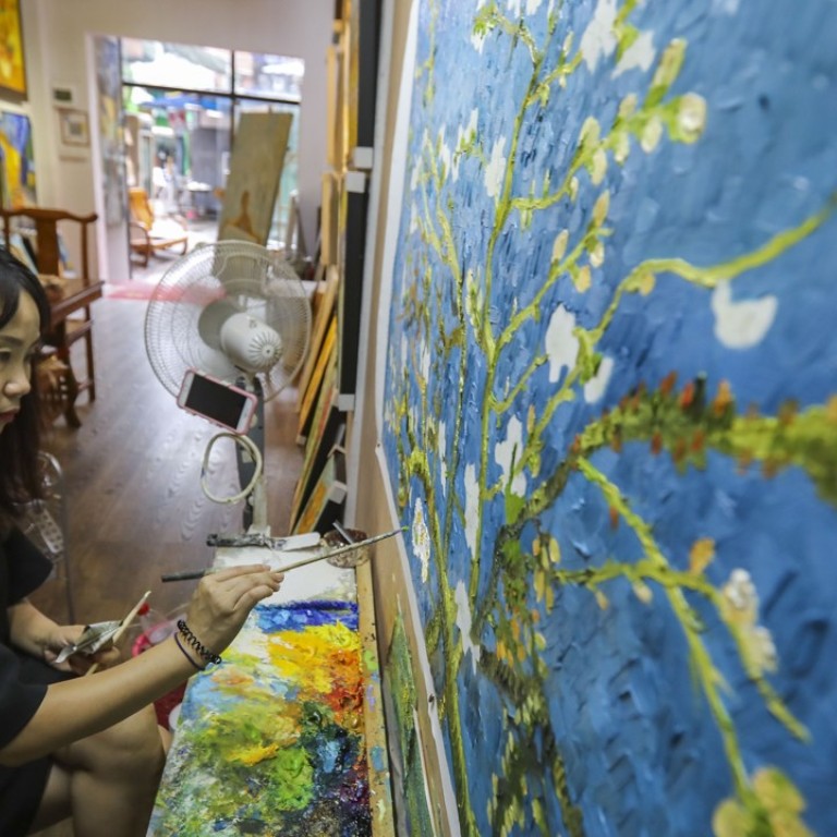 Trade War China S Oil Painters Focused On Domestic Battles As Us