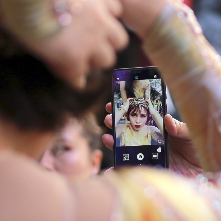 How Picture Perfect Are Samsung Oppo Huawei And Lg Multi Lens