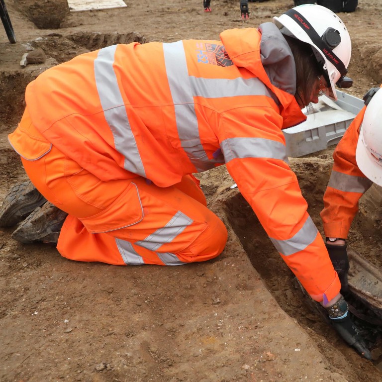Remains Of British Explorer Matthew Flinders Hailed For Putting