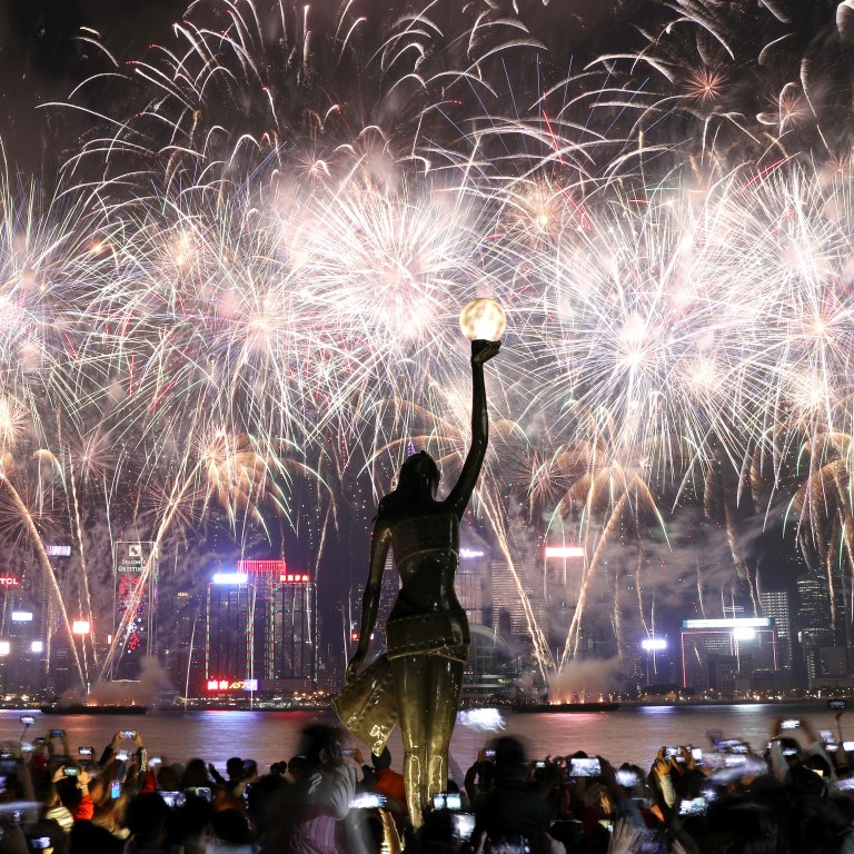 Hong Kong S Hk 10 Million Lunar New Year Fireworks Display Dazzles Despite Forecast For Foggy Weather South China Morning Post