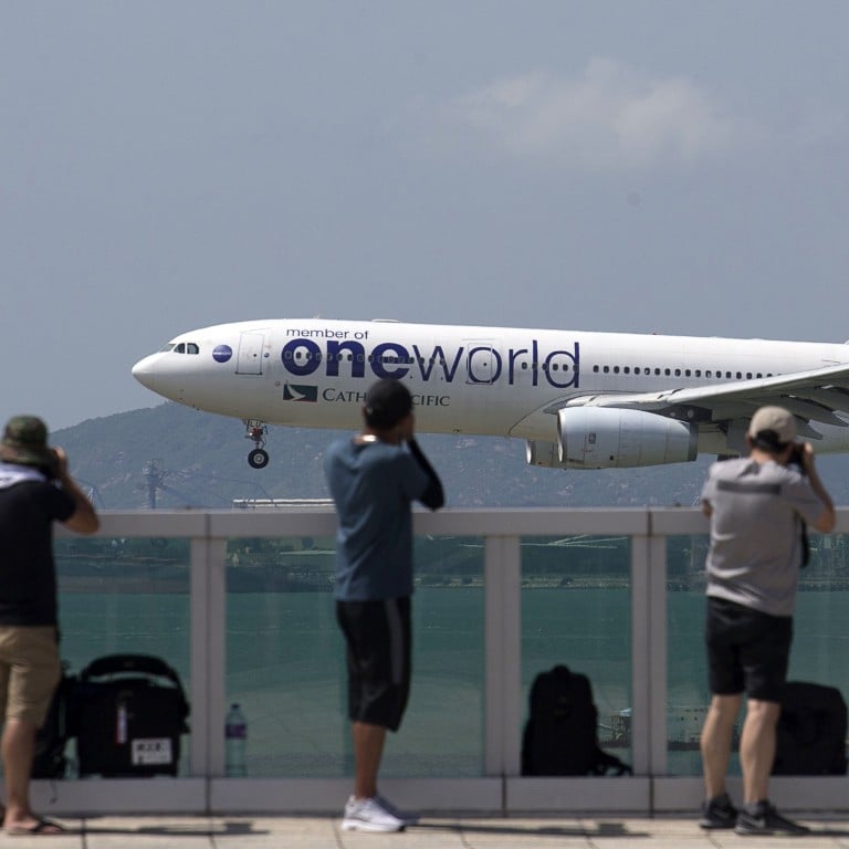 qatar airways one world airlines