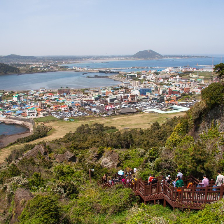 Hiking South Korea S Highest Mountain An Idyllic Trek To The Top