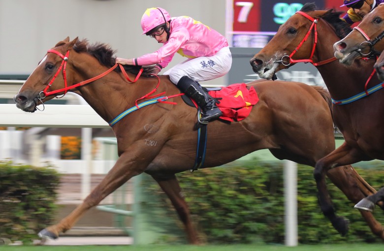 Race 7, Sun Jewellery, ridden by Ryan Moore, won the Hong Kong Classic Cup(HK Group 1, 100m) at Sha Tin on 21Feb16.