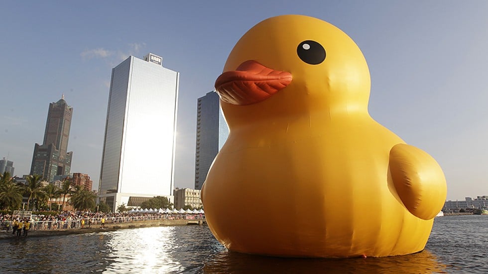 Giant duck explodes, a victim of earthquake | South China Morning Post