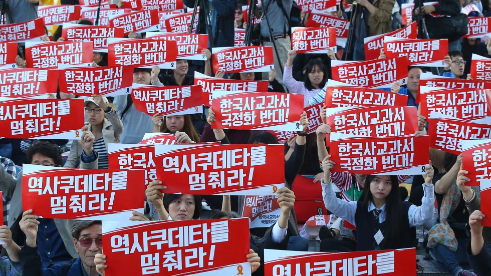 Battling boycotts essay image