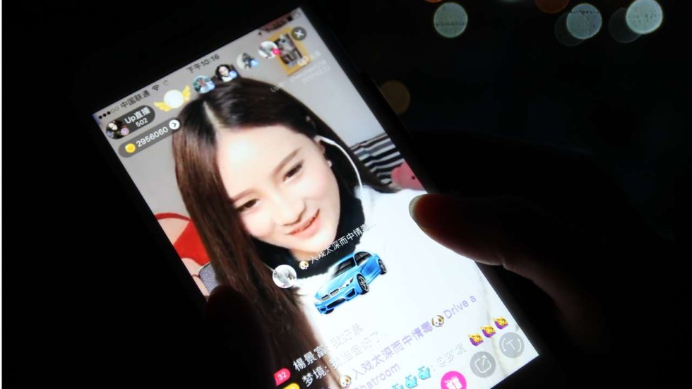 China live streaming entrepreneur eyes Hong Kong hosts for ...