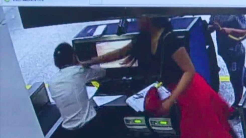  female employee slaps boss