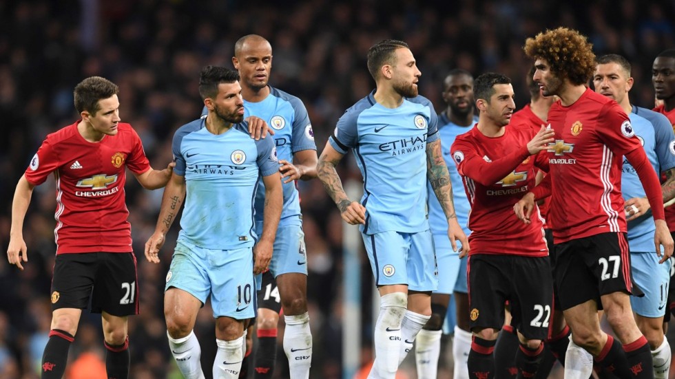 Manchester United host Manchester City in a clash of ice ...
