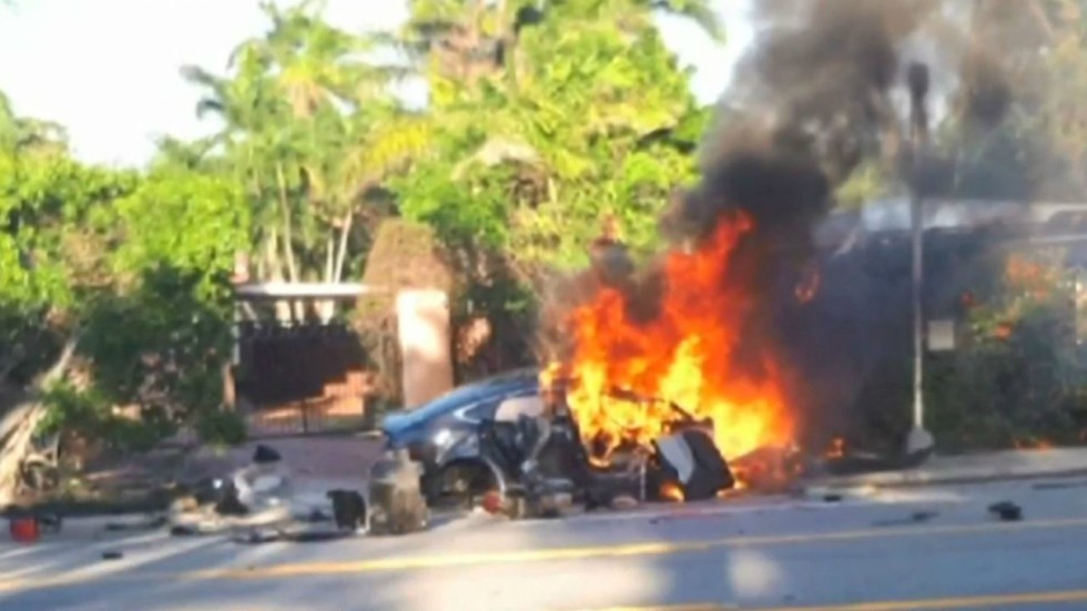 Tesla Model S that exploded in Florida hit 185km/h before fatal crash