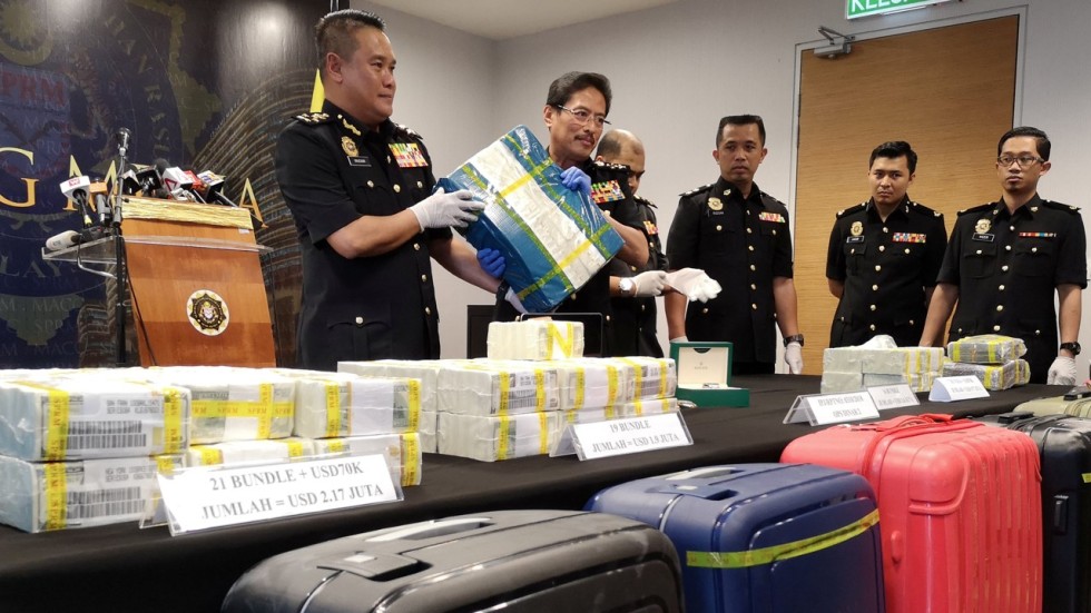 Image result for Eight Malaysian former spies under probe for fraud