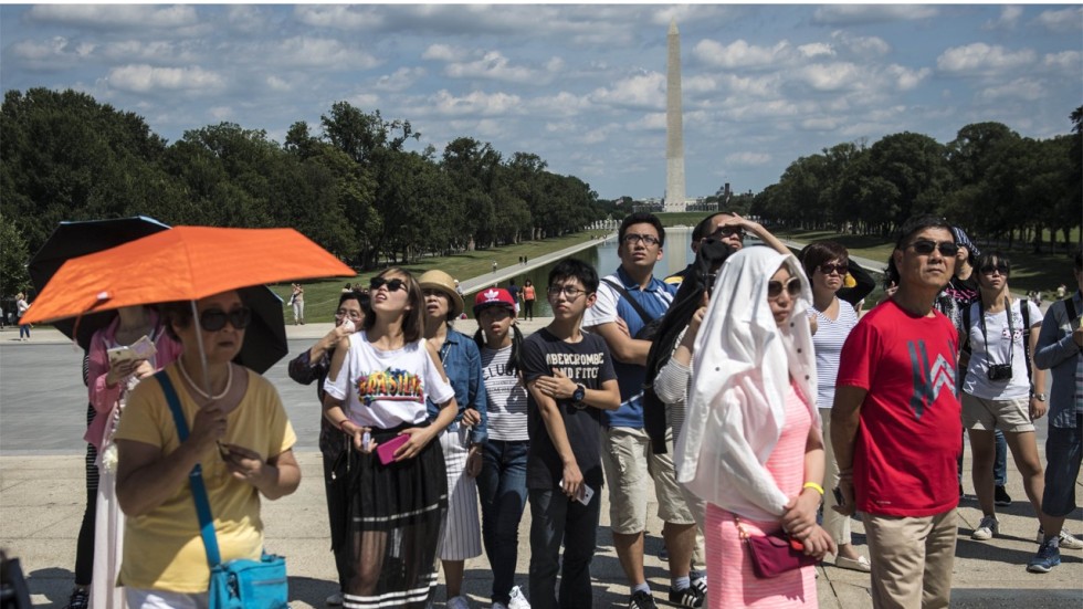 ÎÏοÏÎλεÏμα εικÏÎ½Î±Ï Î³Î¹Î± Chinese tourists double in Europe during the first half of 2018