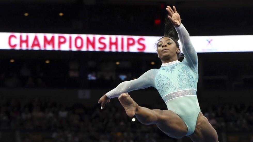simone biles astonished after anti nike tweet from stand in usa