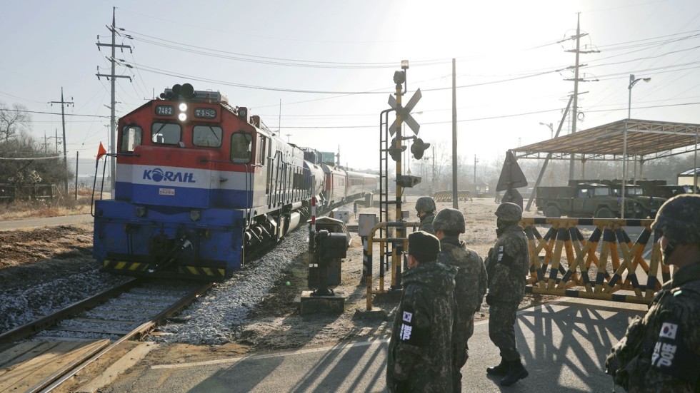 South Korean trains venture over the border for first time ...