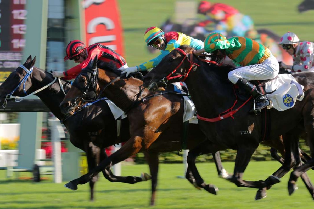 Brett Prebble (middle on Solar Hei Hei), looks to his outside to see he’s beaten off Nash Rawiller and Circuit Land, but instead Sam Clipperton and Gonna Run have burst through on the inside to take out the Chevalier Cup. Photos: Kenneth Chan