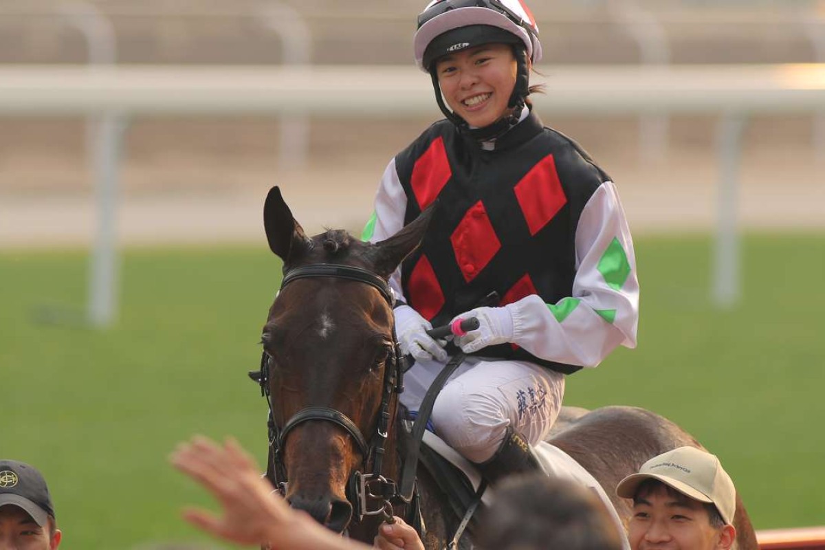 Kei Chiong is all smiles after winning on Five Up High. Photos: Kenneth Chan