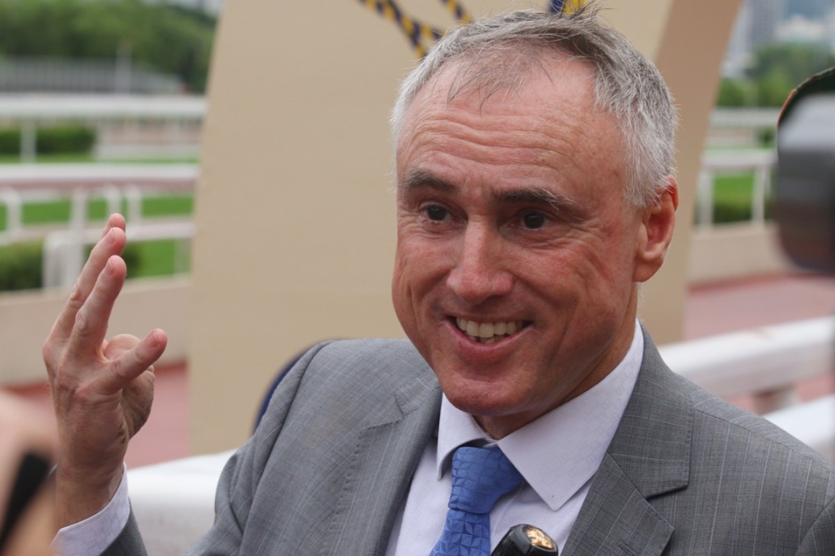 Paul O’Sullivan counts out his winners at Sha Tin on Sunday. Photos: Kenneth Chan