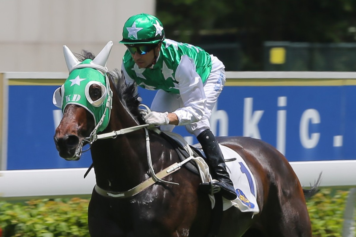 Joao Moreira finally gets Pakistan Star moving, finishing a minute behind the rest of the field in the Group Three Premier Plate. Photos: Kenneth Chan