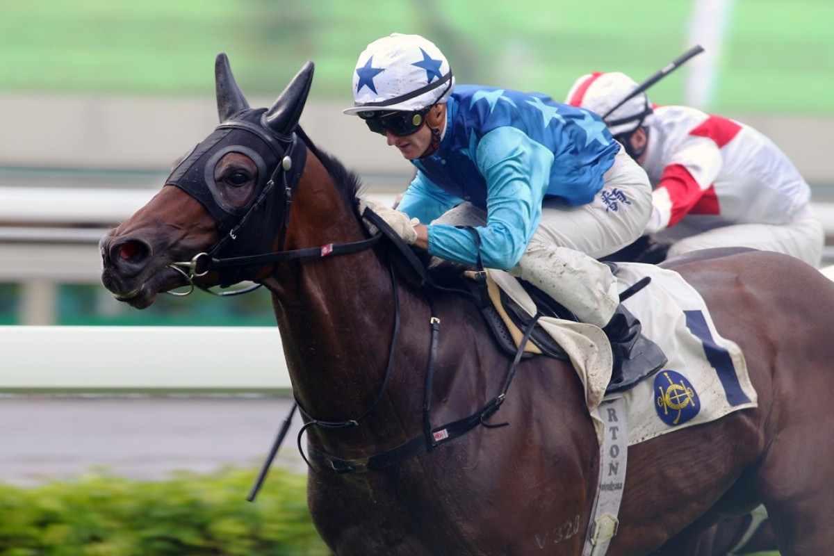 Zac Purton guides Jing Jing Win to victory at Sha Tin on Sunday. Photos: Kenneth Chan