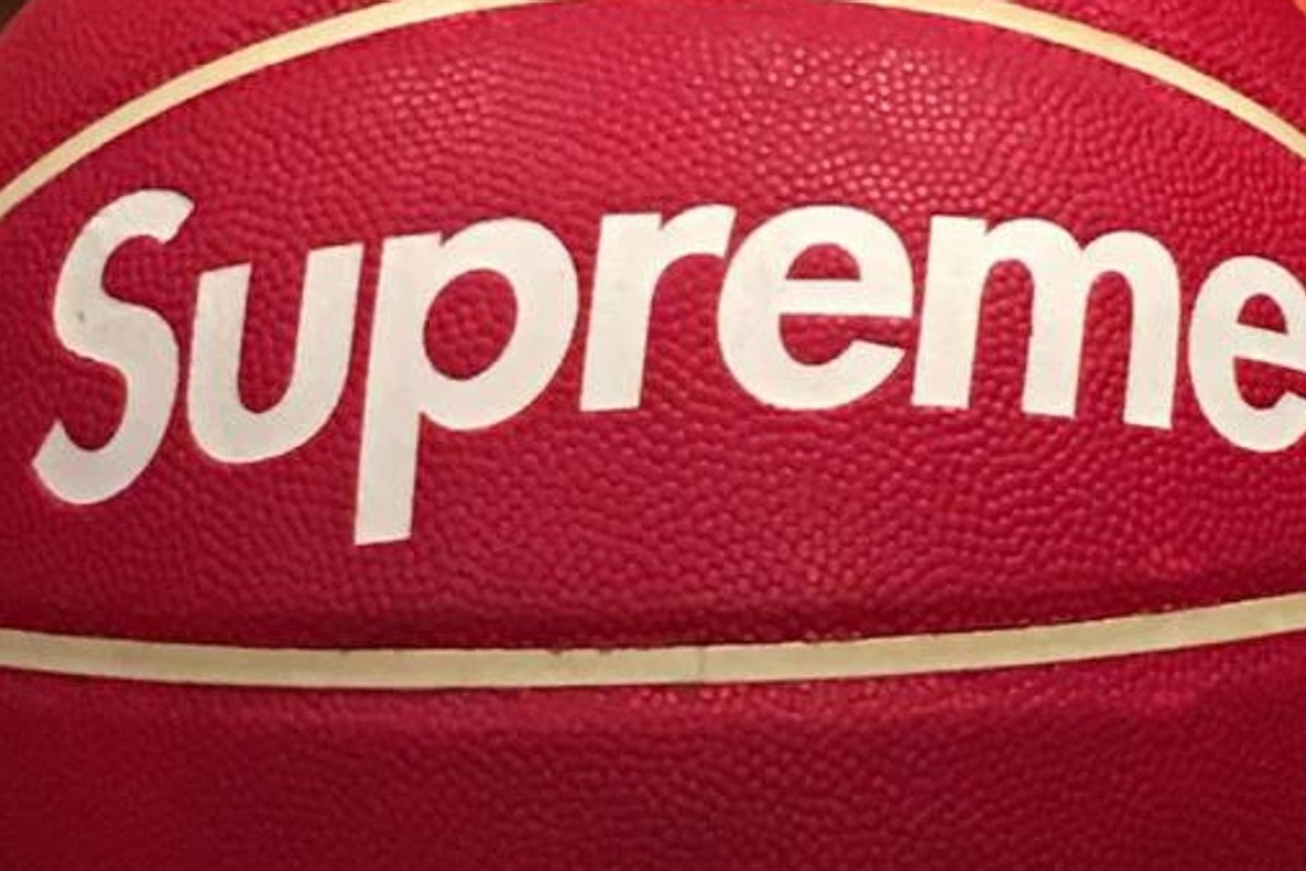 Photo: ANDY_31/GRAILED