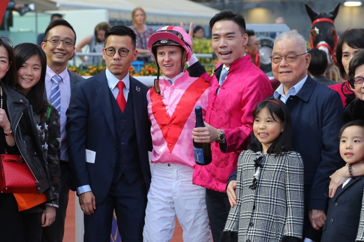 Simply Brilliant’s connections celebrate the win. Photos: Kenneth Chan