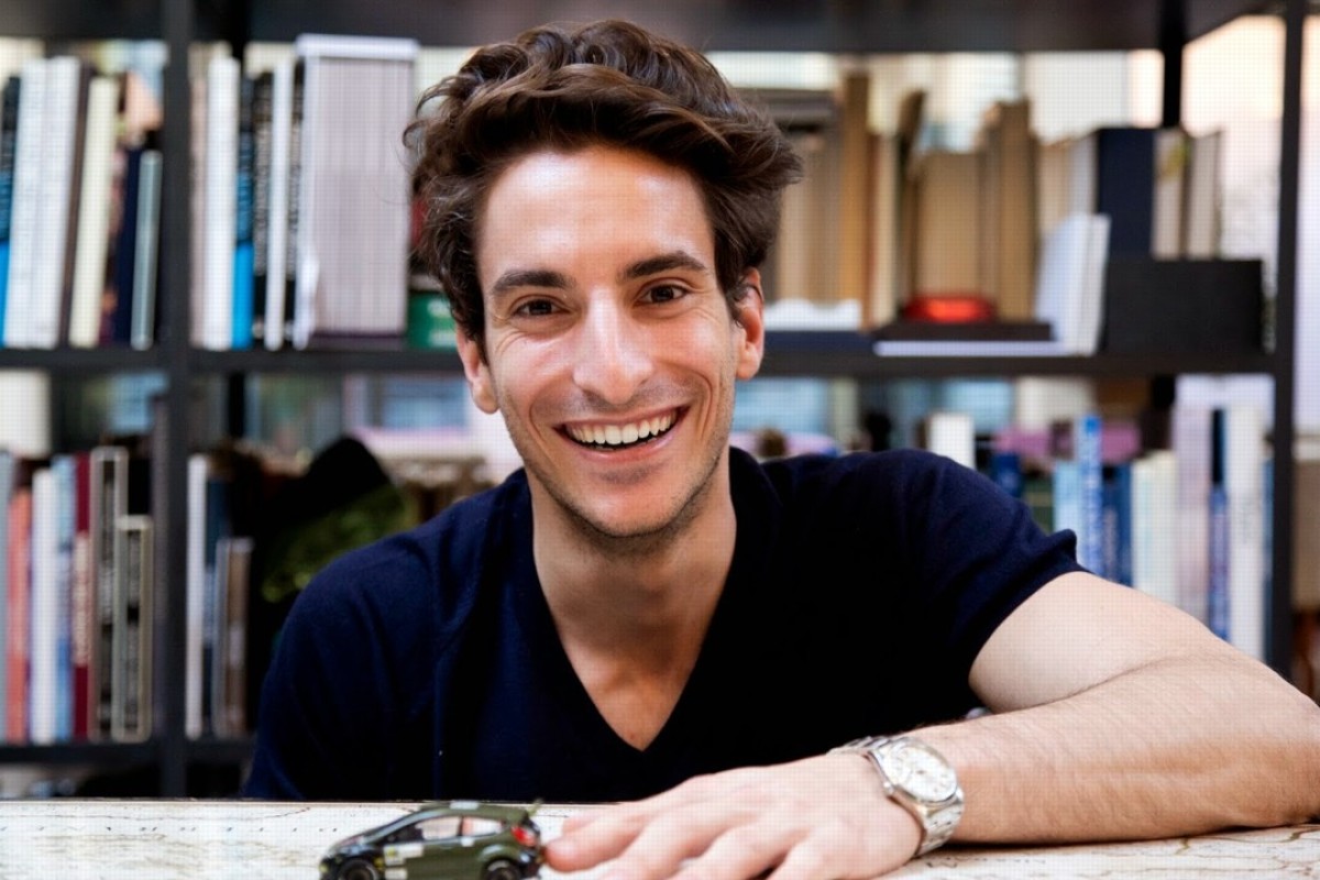 Double tap on these 5 'hot' heirs of fashion dynasties now Double tap on these 5 'hot' heirs of fashion dynasties now