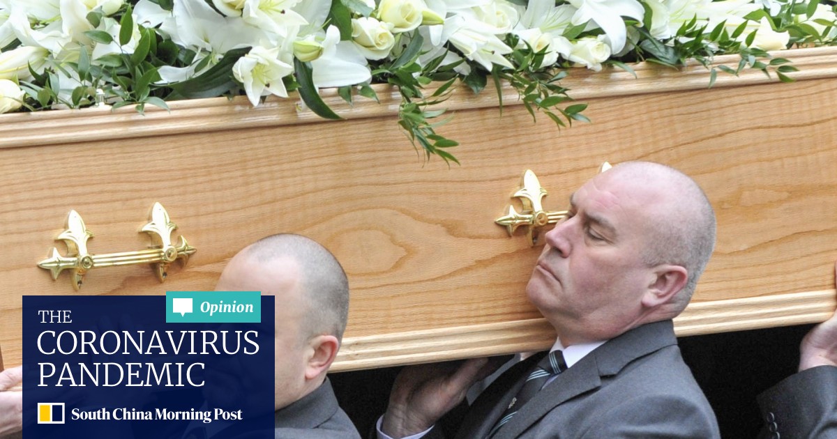 Friends Family And Fans Turn Out For Stephen Hawking S Funeral