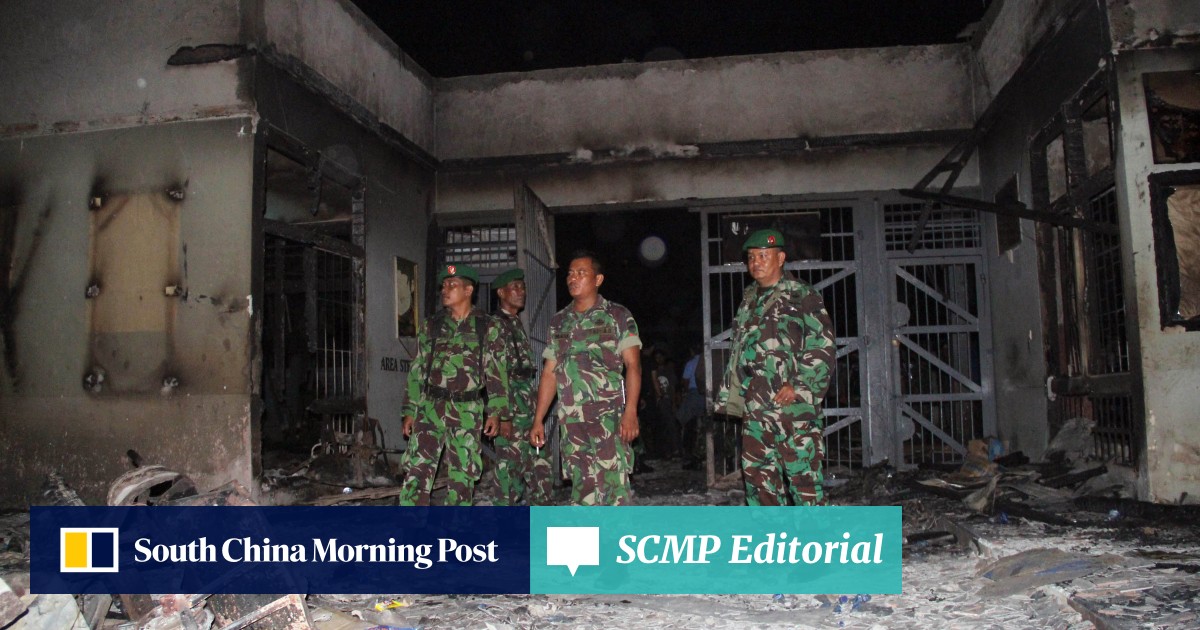 Indonesia hunts escaped prison inmates after jailbreak ...