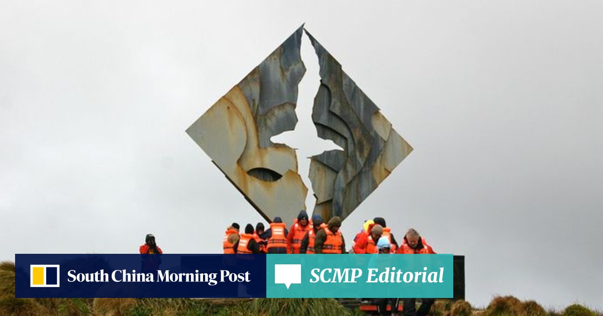 End Of The World Thrill Of Iconic Cape Horn Muted By Grief As Volvo Ocean Race Crews Salute Scallywag S John Fisher South China Morning Post