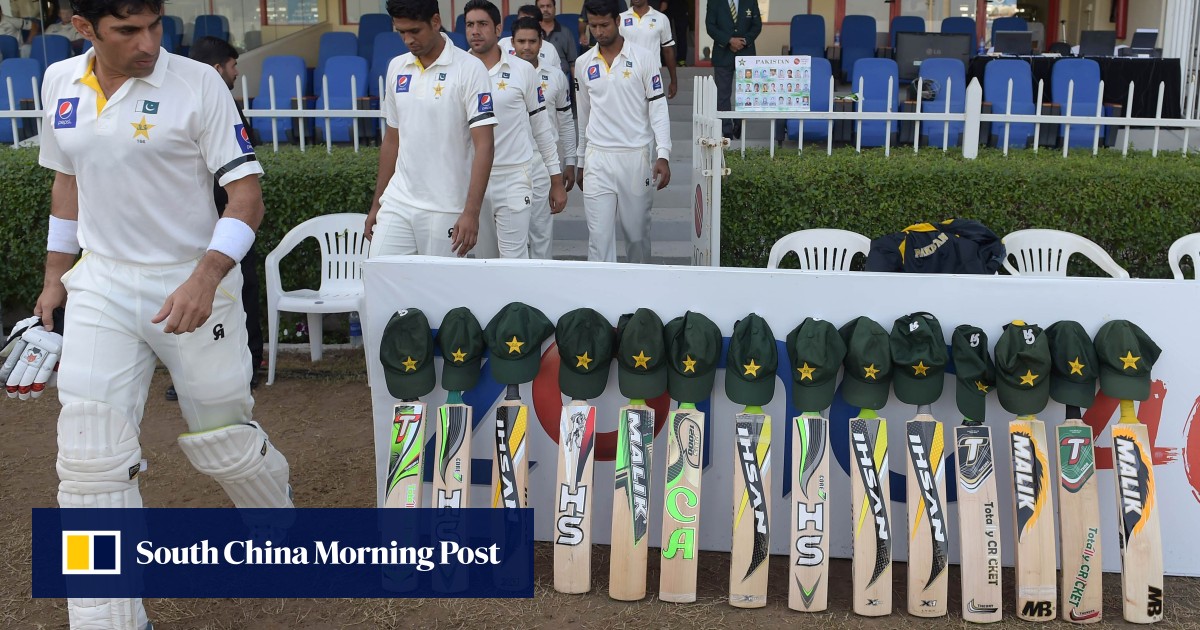 Huge Outpouring Of Tributes For Untimely Death Of Australias Phillip Hughes South China 