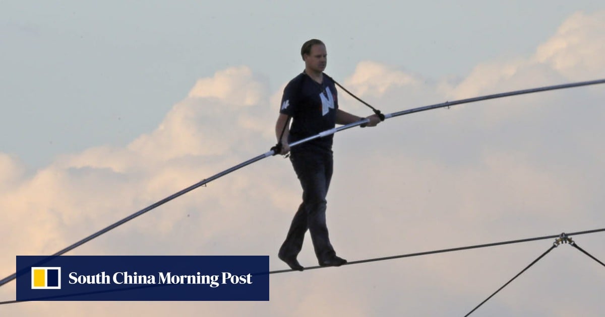 Daredevil Nik Wallenda Completes His Longest Tightrope Walk 475 Metres On A Wire Above A